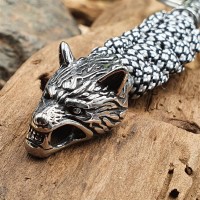 Paracord Schlüsselanhänger mit Wolfskopf aus Edelstahl - Farbe Schwarz/Weiß